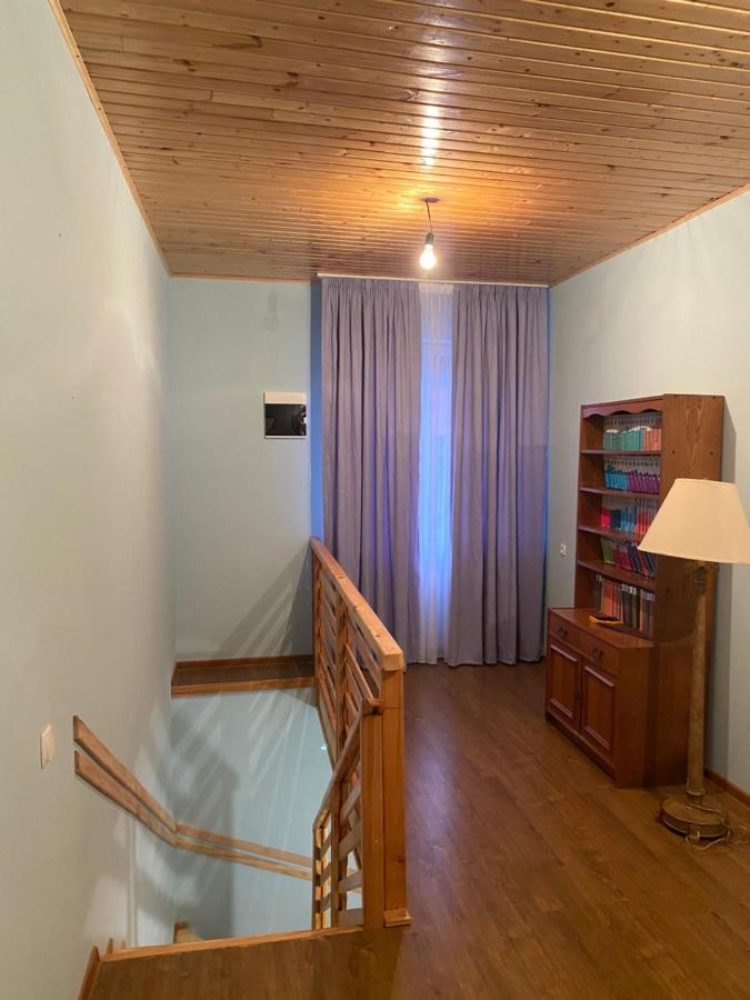 Iuri Udesiani'S Guesthouse Местия Екстериор снимка